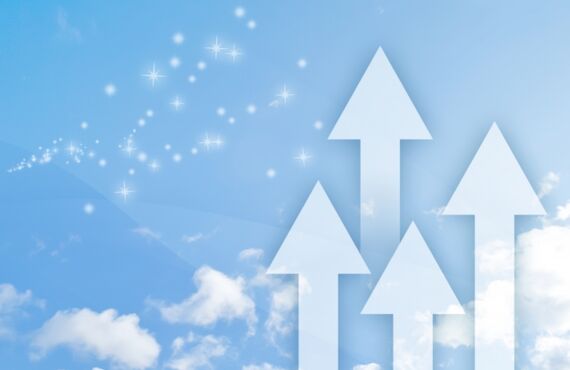 CRMを活用して売り上げアップを狙いたいなら　/　オンラインでお伝えします